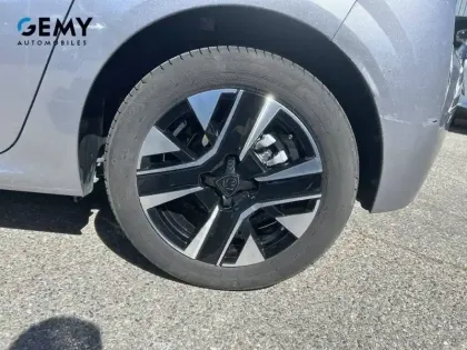 Photo 10 Peugeot 208  Hybrid 110 ch e-DCS6