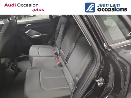 Photo 16 Audi Q3  35 TDI 150 ch S tronic 7