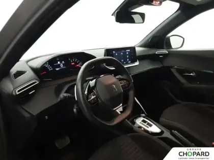 Photo 9 Peugeot 2008  PureTech 130 S&S EAT8