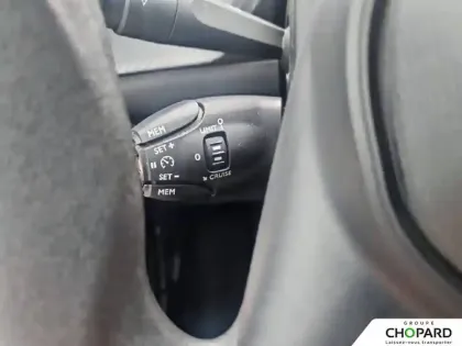 Photo 13 Peugeot 208  PureTech 75 S&S BVM5