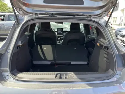Photo 21 Renault Clio  E-Tech full hybrid 145 ch GSR2