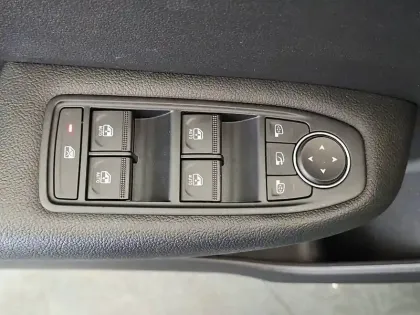 Photo 29 Renault Arkana  TCe 140 EDC FAP