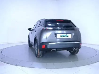 Photo 6 Peugeot 2008  PureTech 130 S&S BVM6