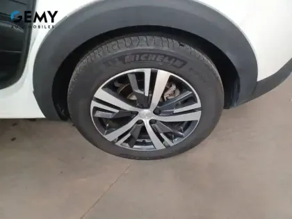 Photo 10 Peugeot 3008  Hybrid 225 e-EAT8