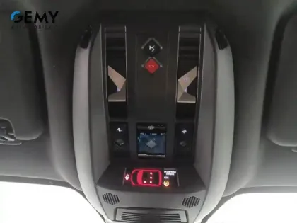 Photo 40 DS DS 7 DS7 Crossback Hybride E-Tense 300 EAT8 4x4
