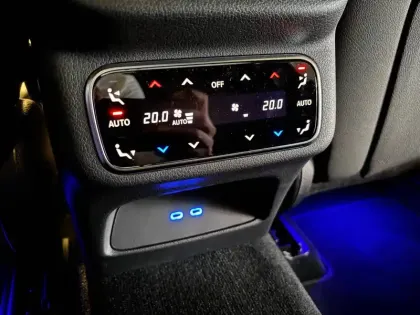 Photo 15 Mercedes Classe GLC GLC 300 de Hybrid EQ 9G-Tronic 4Matic