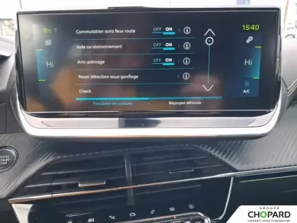 Photo 17 Peugeot 2008  Electrique 136 ch