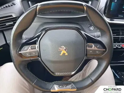 Photo 16 Peugeot 2008  Electrique 136 ch