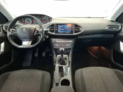 Photo 49 Peugeot 308  SW BlueHDi 130ch S&S BVM6