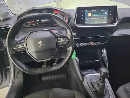 Photo 7 Peugeot 208  PureTech 100 S&S BVM6