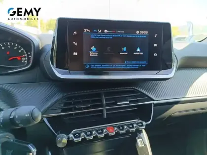 Photo 17 Peugeot 208  PureTech 100 S&S BVM6