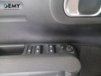 Photo 15 Citroën C3 Aircross  PureTech 110 S&S BVM6