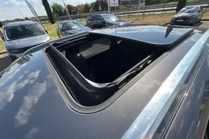 Photo 30 DS DS 7 DS7 Crossback Hybride 300 E-Tense EAT8 4x4