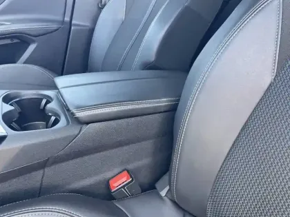 Photo 19 Peugeot 3008  BlueHDi 130ch S&S EAT8