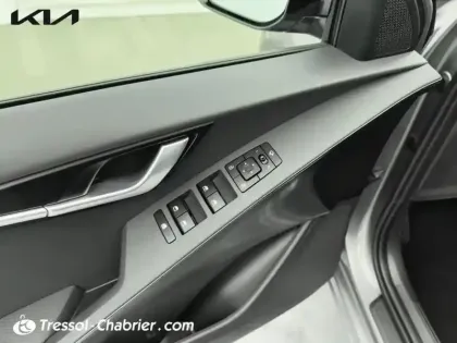 Photo 19 Kia Niro  1.6 GDi 138 ch HEV DCT6 Active