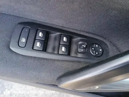 Photo 19 Peugeot 308  PureTech 130ch S&S EAT8 Allure Pack