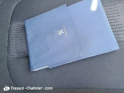 Photo 15 Peugeot 308  PureTech 130ch S&S EAT8 Allure Pack