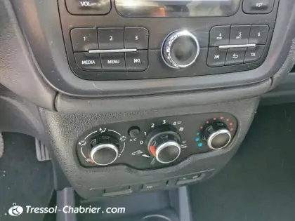 Photo 12 Dacia Dokker  SCe 100 Silver Line