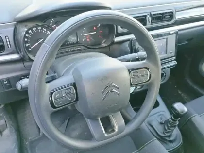 Photo 11 Citroën C3  BlueHDi 100 S&S BVM6 Feel