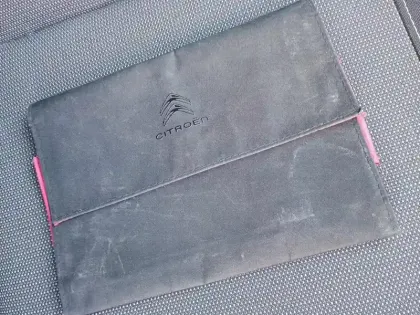 Photo 15 Citroën C3  BlueHDi 100 S&S BVM6 Feel