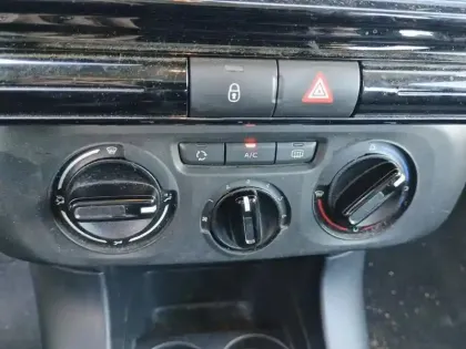 Photo 12 Citroën C3  BlueHDi 100 S&S BVM6 Feel