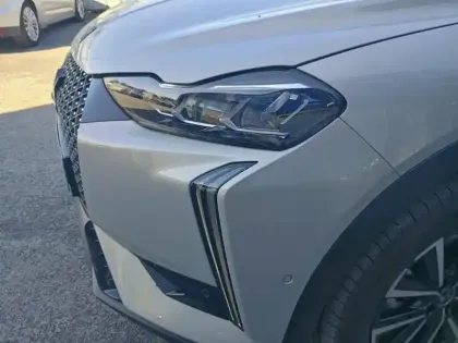 Photo 13 DS DS 3  Hybride 136 e-DCT6 Pallas