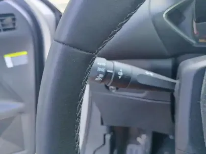 Photo 16 DS DS 3  Hybride 136 e-DCT6 Pallas