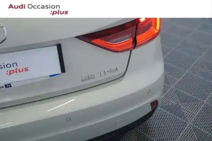 Photo 9 Audi A1 25 TFSI 95 ch BVM5 Advanced