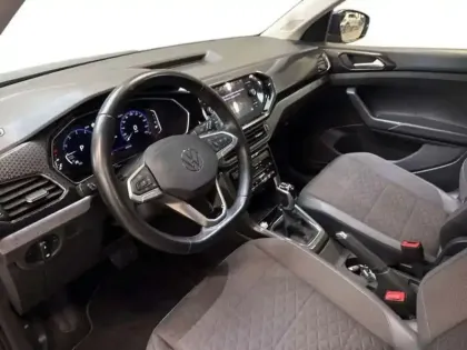 Photo 8 Volkswagen T-cross 1.0 TSI 110 Start/Stop DSG7 R-Line Tech