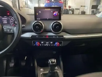 Photo 9 Audi Q2 35 TFSI 150 BVM6 Design