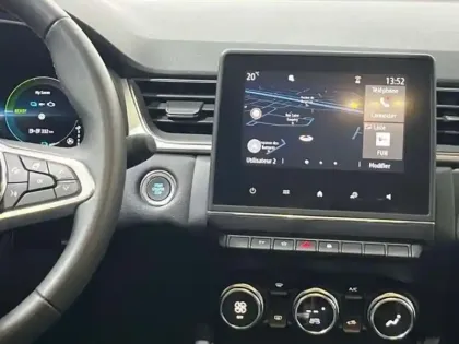 Photo 9 Renault Captur E-Tech Plug-in 160 - 21 Intens