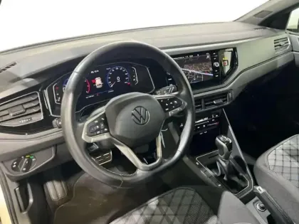 Photo 8 Volkswagen Polo 1.0 TSI 95 S&S DSG7 R-Line