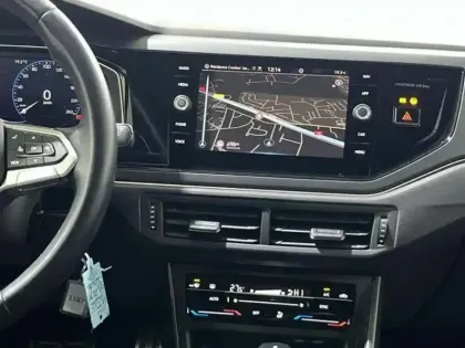 Photo 9 Volkswagen Polo 1.0 TSI 95 S&S DSG7 R-Line