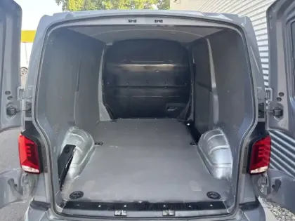 Photo 6 Volkswagen Transporter 2.0L 150 ch DGS7 L1H1 Business