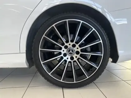 Photo 10 Mercedes Classe C C 180 d Break Sportline Toit O