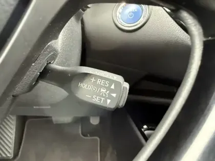 Photo 17 Toyota C-HR 1.8 Hybride 122 Distinctive