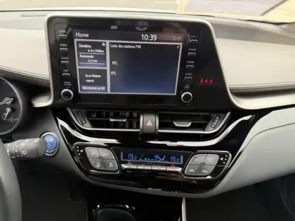 Photo 7 Toyota C-HR 1.8 Hybride 122 Distinctive