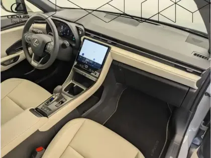 Photo 11 Lexus Lbx 1.5 136H 2WD Elegant