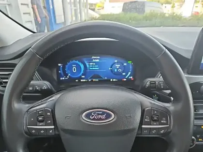 Photo 6 Ford Kuga 2.5 Duratec 190ch FHEV E85 Titanium BVA