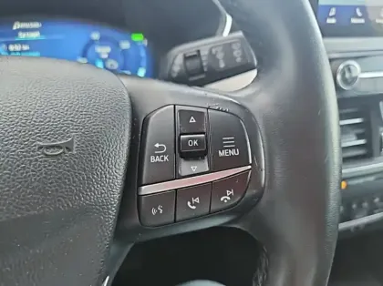 Photo 20 Ford Kuga 2.5 Duratec 190ch FHEV E85 Titanium BVA