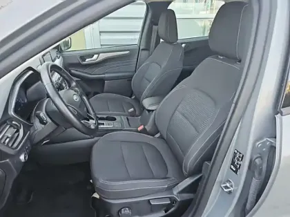 Photo 9 Ford Kuga 2.5 Duratec 190ch FHEV E85 Titanium BVA