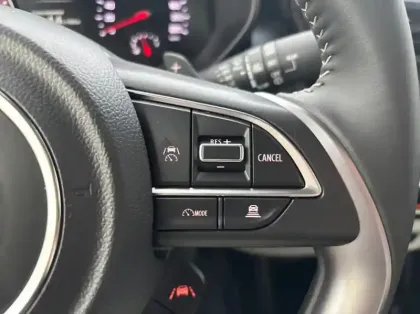 Photo 15 Suzuki Swift 1.2 Hybrid 83ch Pack Auto