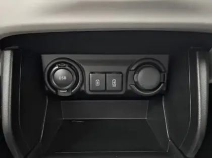 Photo 17 Suzuki Swift 1.2 Hybrid 83ch Pack Auto