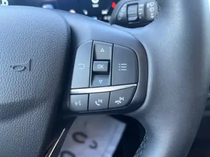 Photo 20 Ford Focus 1.0 EcoBoost mHEV 125ch Titanium X Business