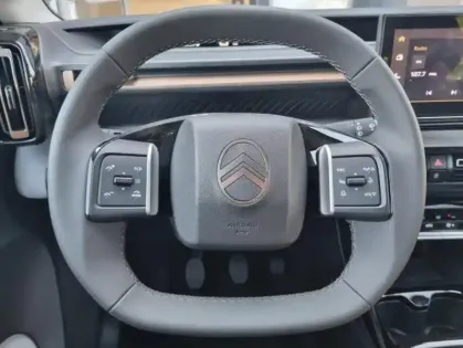 Photo 11 Citroën C3 Aircross II Turbo 100 BVM6 PLUS