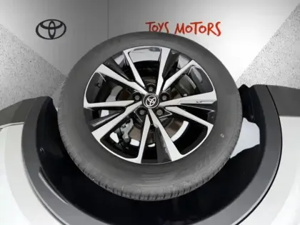 Photo 6 Toyota C-HR 2.0 Hybride 200 Design