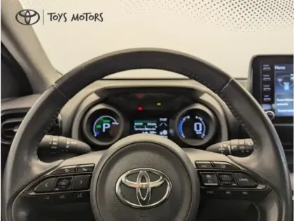 Photo 21 Toyota Yaris Hybride 116h Design Pack