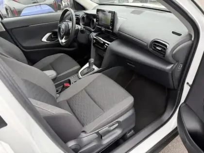 Photo 11 Toyota Yaris Hybride 1.5 HYBRID 116H DYNAMIC BUSINESS