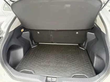 Photo 5 Toyota Yaris Hybride 1.5 HYBRID 116H DYNAMIC BUSINESS