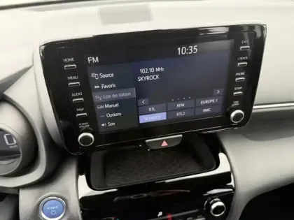 Photo 7 Toyota Yaris Hybride 1.5 HYBRID 116H DYNAMIC BUSINESS